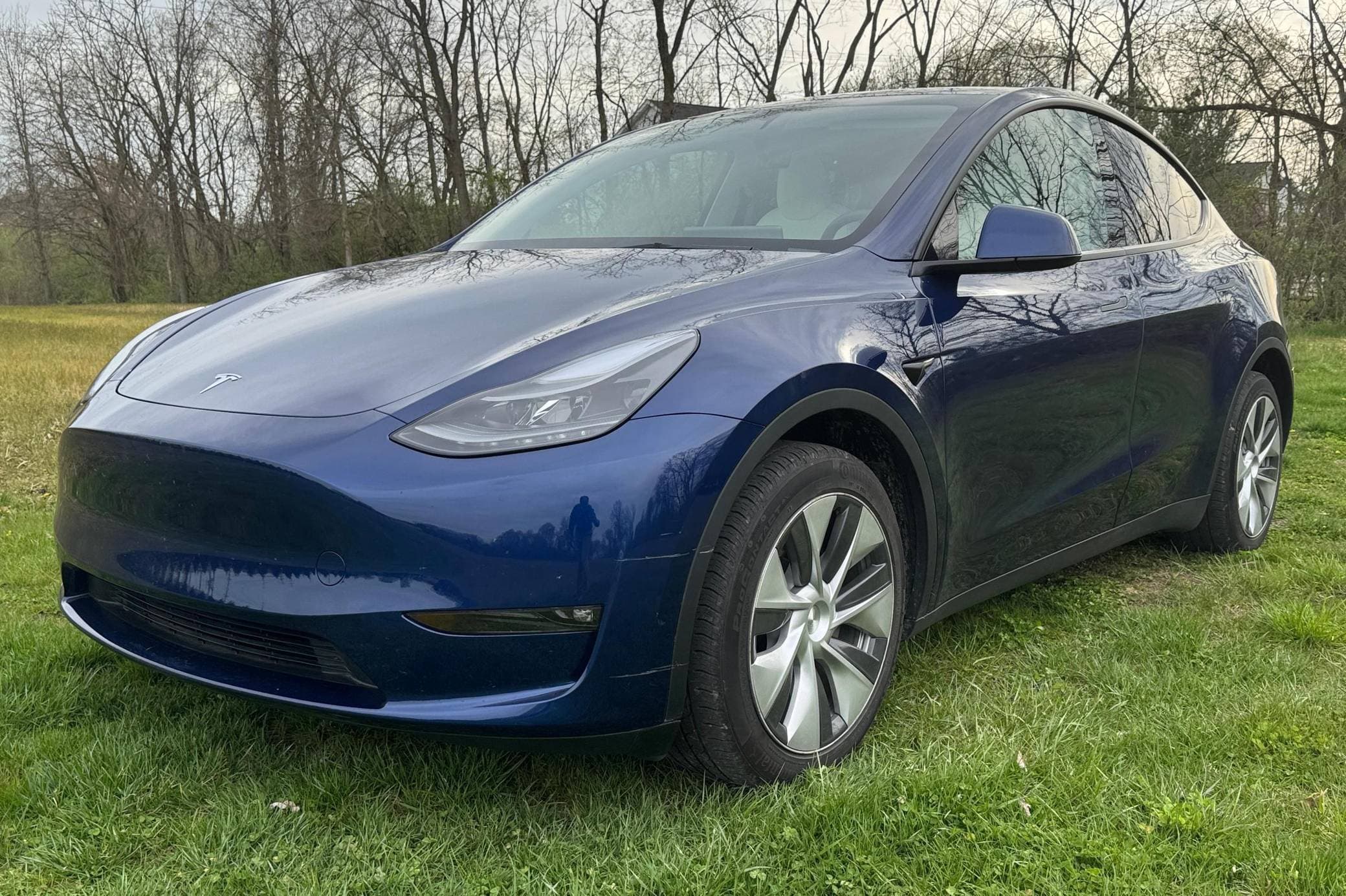 2023 Tesla Model Y sold for $27,101