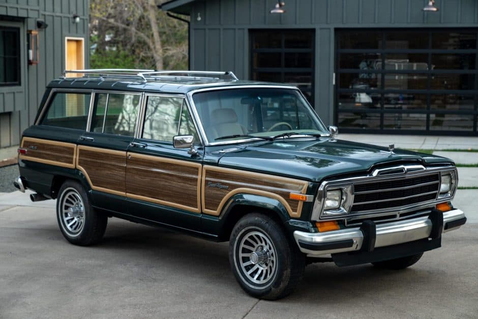 1991 Jeep SJ Grand Wagoneer sold for $72,000