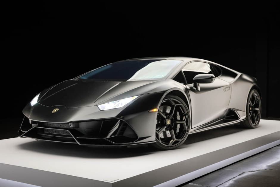 2020 Lamborghini Huracán sold for $233,000