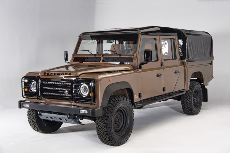 1996 Land Rover 127 / Defender 130 sold for $90,000