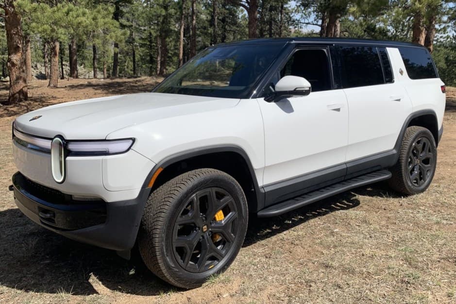 2025 Rivian R1S sold for $86,000
