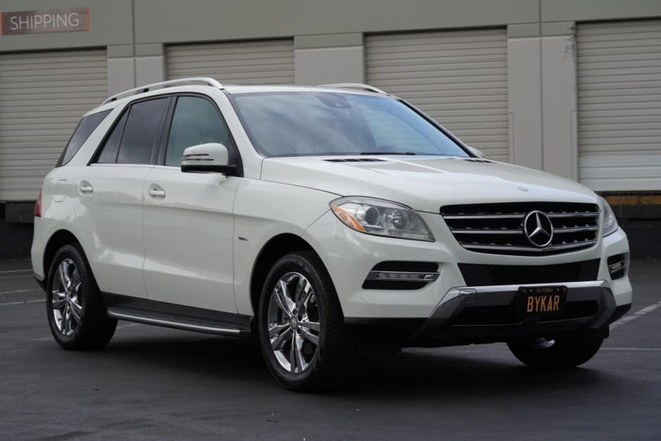 2012 Mercedes-Benz M-Class & GLE-Class sold for $10,800