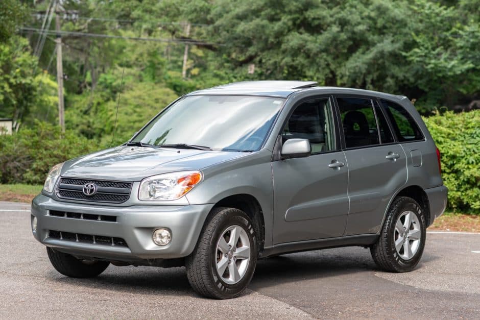 2005 Toyota RAV4 sold for $9,500