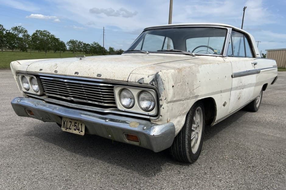 1965 Ford Fairlane sold for $5,400