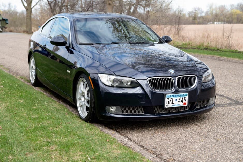2007 BMW E92/E93 3-Series Coupe & Convertible sold for $9,700