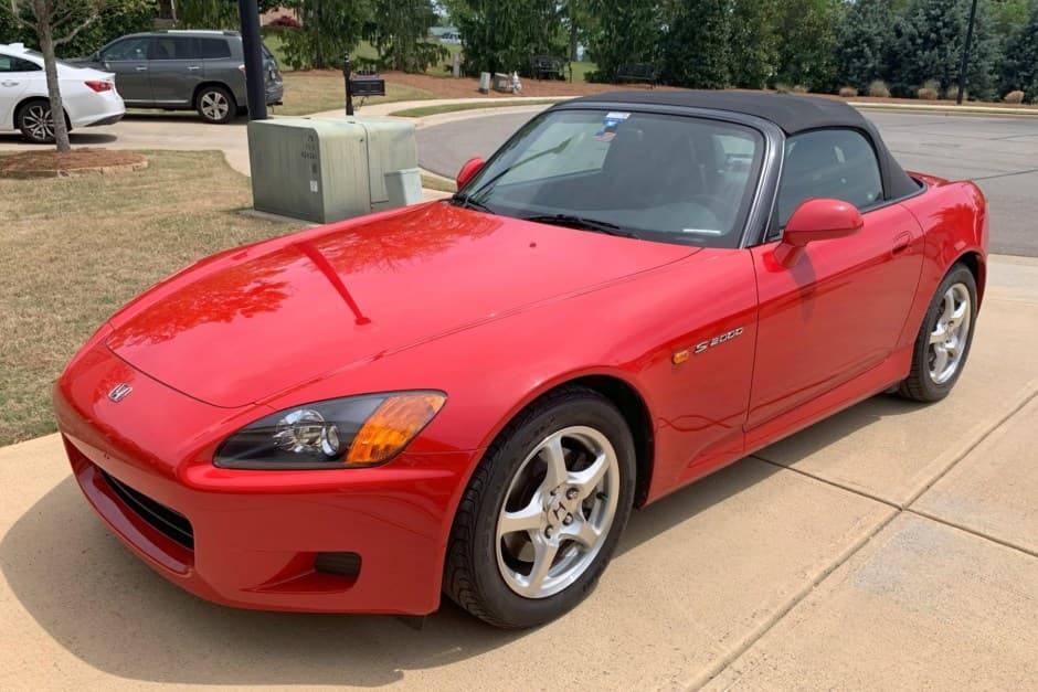 2001 Honda AP1 S2000 sold for $28,593