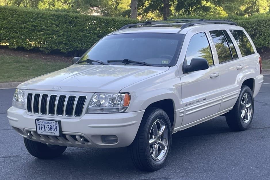 2001 Jeep WJ Grand Cherokee sold for $15,750