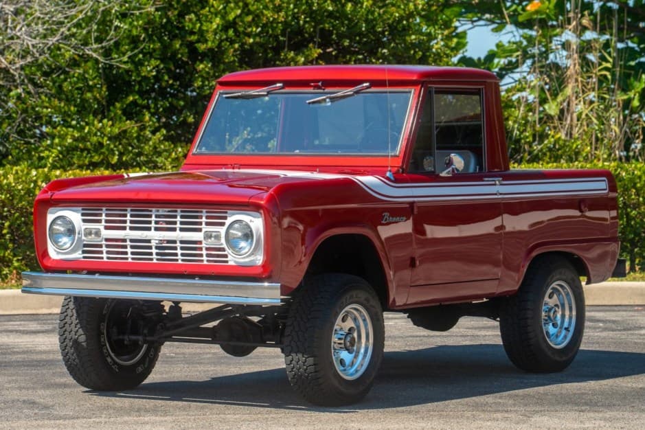 1966 Ford Bronco U13/U14/U15 1966-1977 sold for $32,000