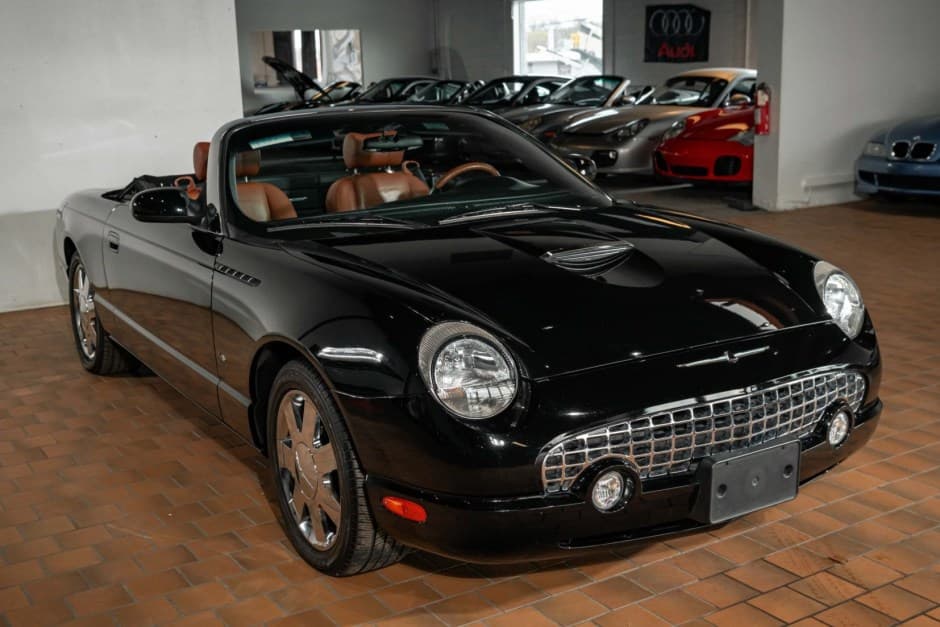 2003 Ford Thunderbird (2002-2005) sold for $14,000