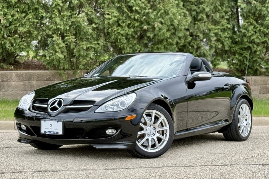 2005 Mercedes-Benz SLK & SLC-Class sold for $11,000