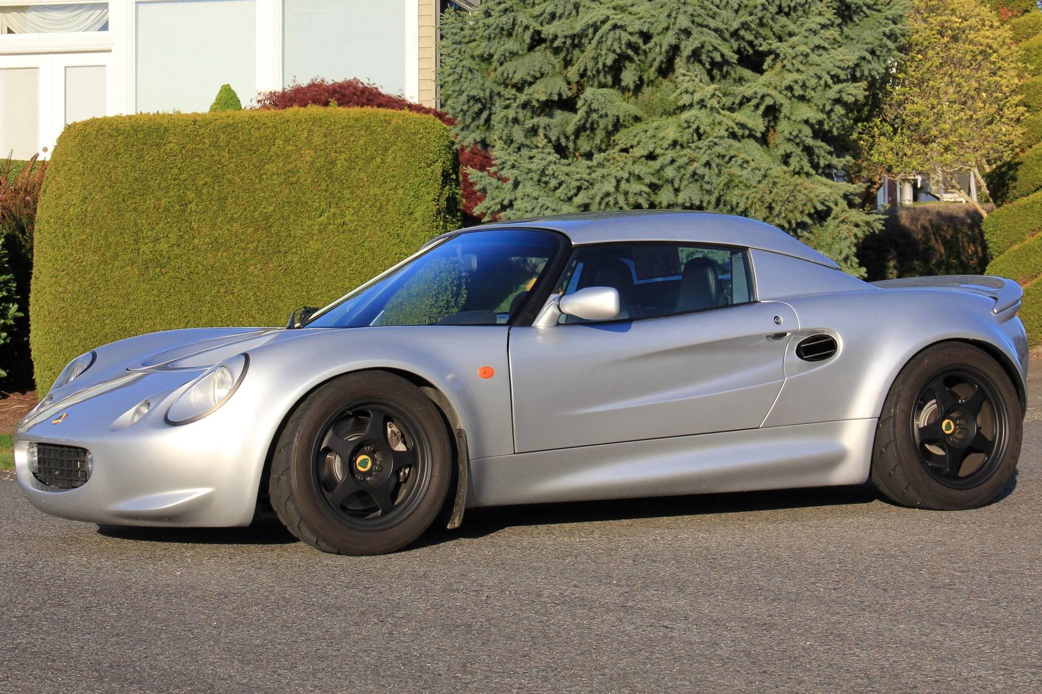 1999 Lotus Elise sold for $43,500