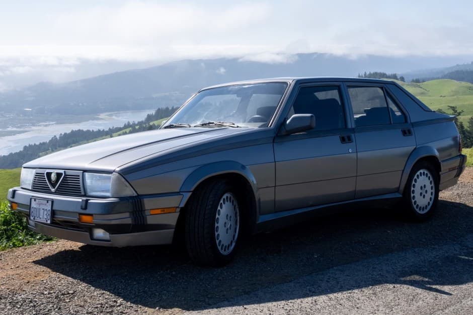 1989 Alfa Romeo 75/Milano sold for $12,694