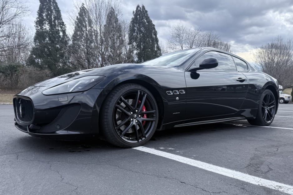 2015 Maserati GranTurismo sold for $28,000