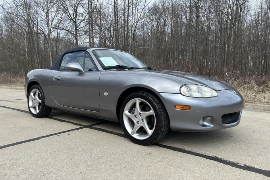 2003 Mazda NB MX-5 Miata sold for $11,000