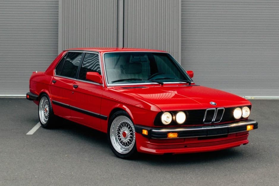 1985 BMW E28 5-Series sold for $25,000