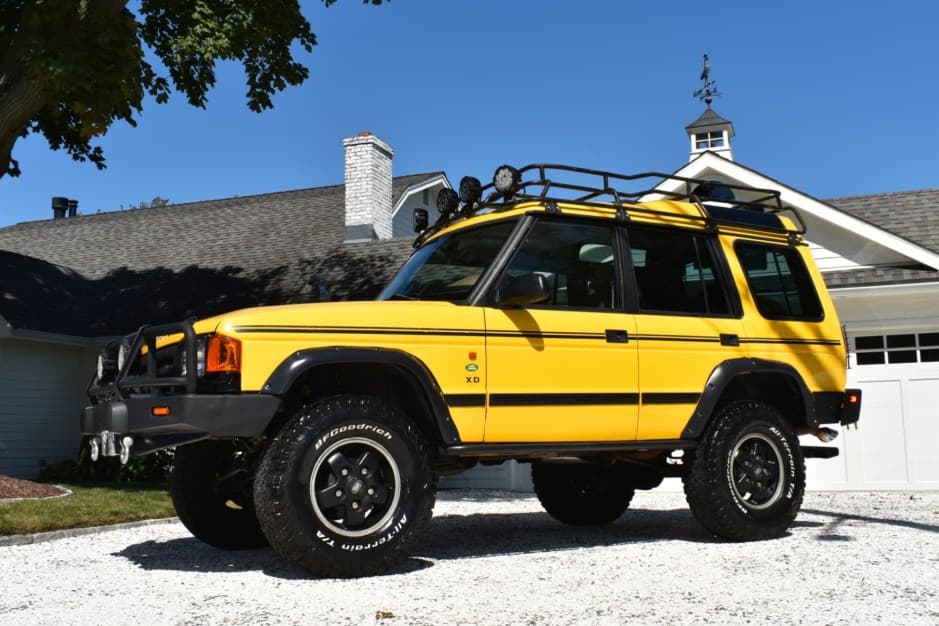 1997 Land Rover Discovery II sold for $17,000