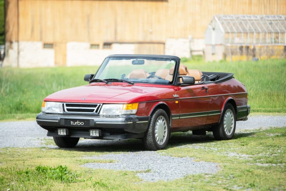 1987 Saab 900 sold for $16,250
