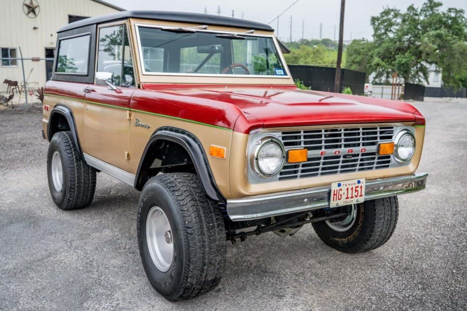 1974 Ford Bronco U13/U14/U15 1966-1977 sold for $50,500