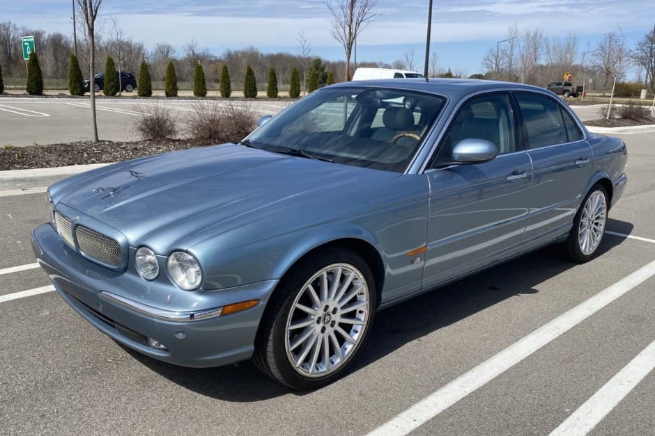 2004 Jaguar X350/X356/X358 XJ (2004-2009) sold for $4,675