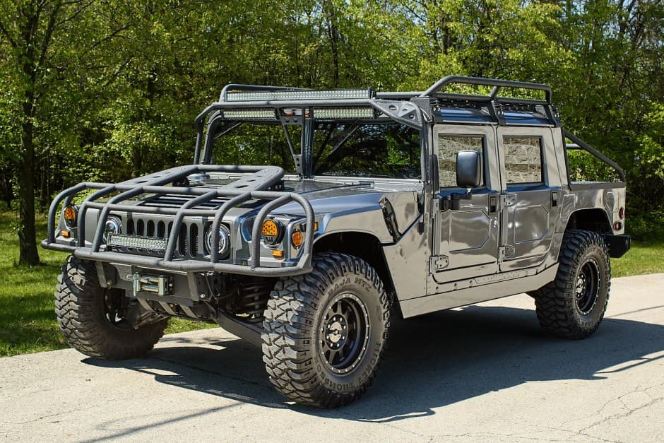 1995 Hummer H1 sold for $53,777