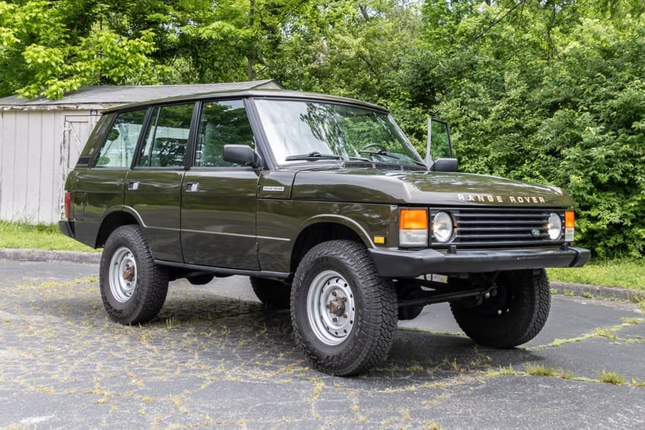 1987 Land Rover Range Rover Classic sold for $19,000