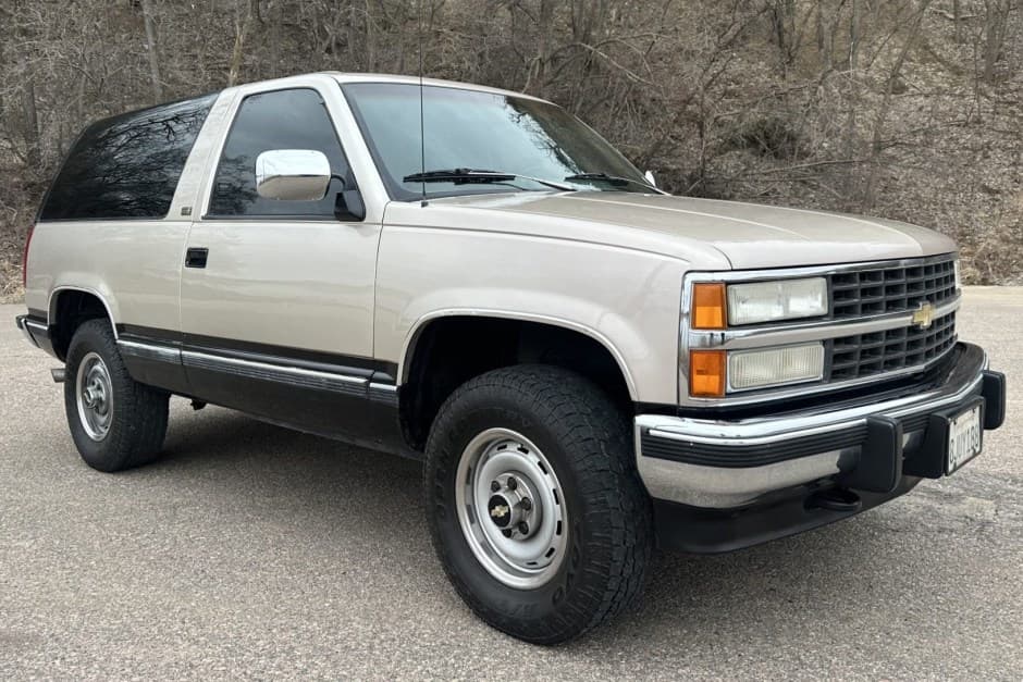 1993 Chevrolet Blazer GMT415 sold for $12,350