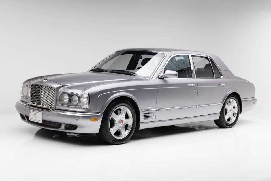 2001 Bentley Arnage sold for $33,333
