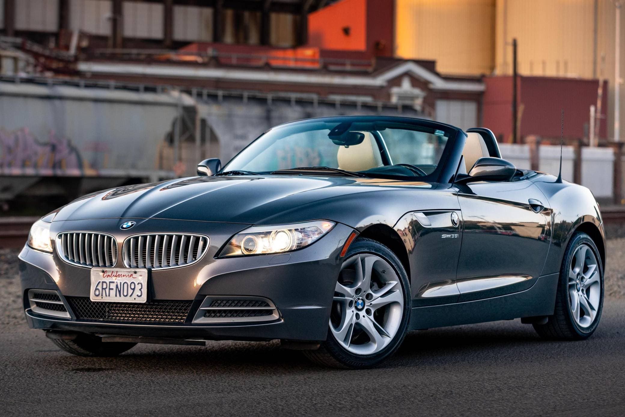 2011 BMW Z4 sold for $18,750