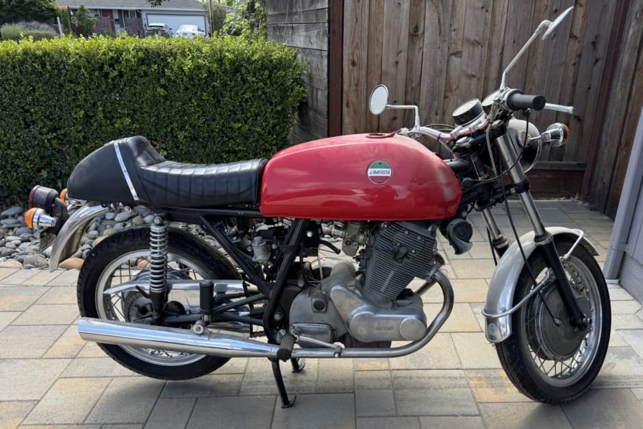 1972 Laverda SF sold for $2,800