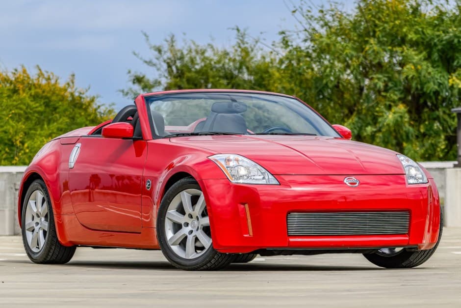 2004 Nissan 350Z sold for $14,500