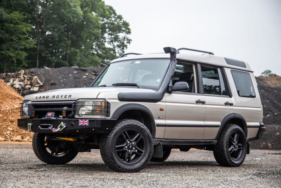 2003 Land Rover Discovery II sold for $14,250