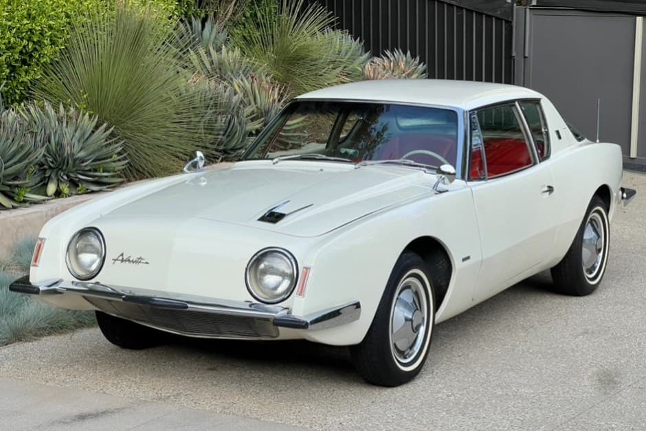 1963 Studebaker Avanti sold for $41,250