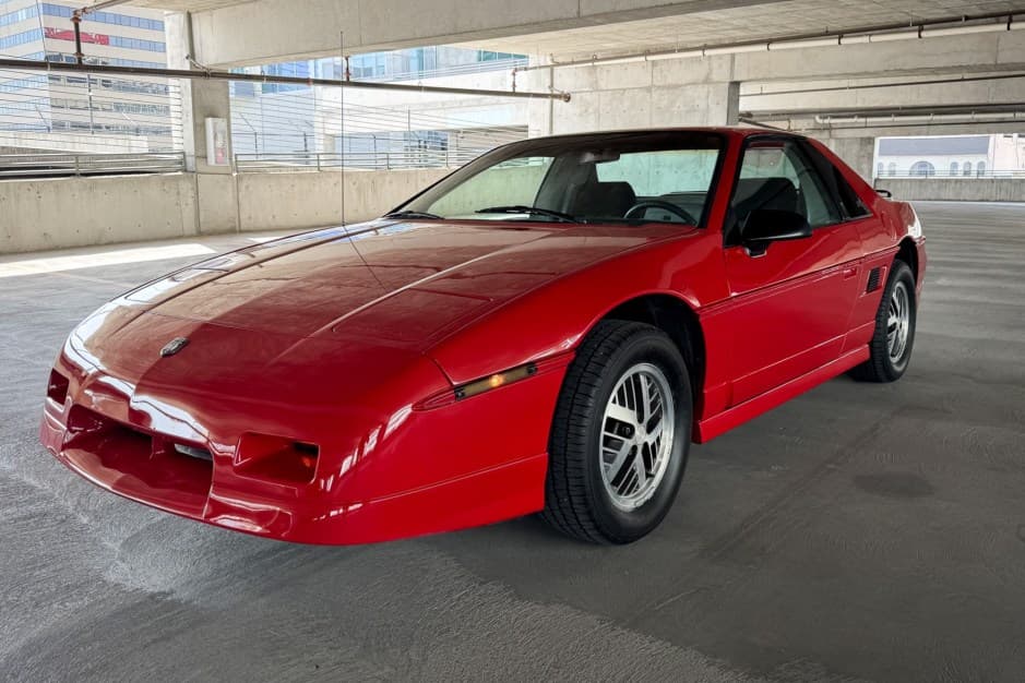 1985 Pontiac Fiero sold for $4,000