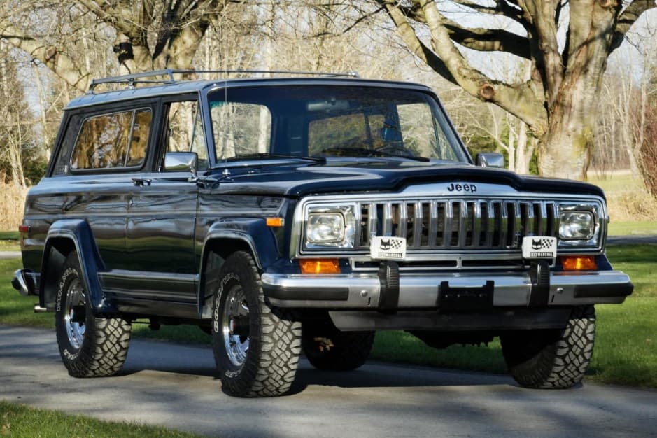 1983 Jeep SJ Cherokee sold for $38,000