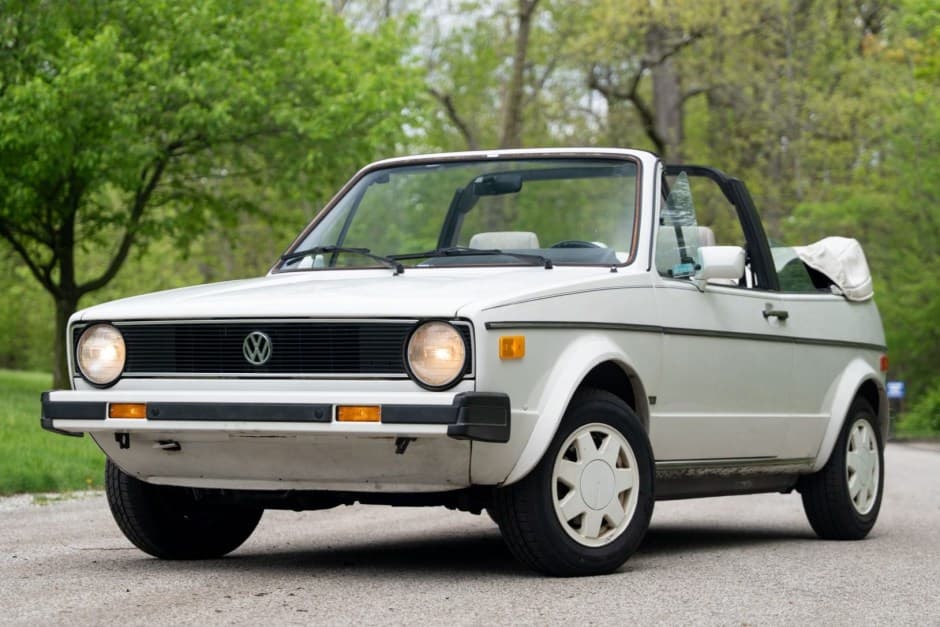 1986 Volkswagen Golf/Rabbit Cabriolet Mk1 sold for $8,000