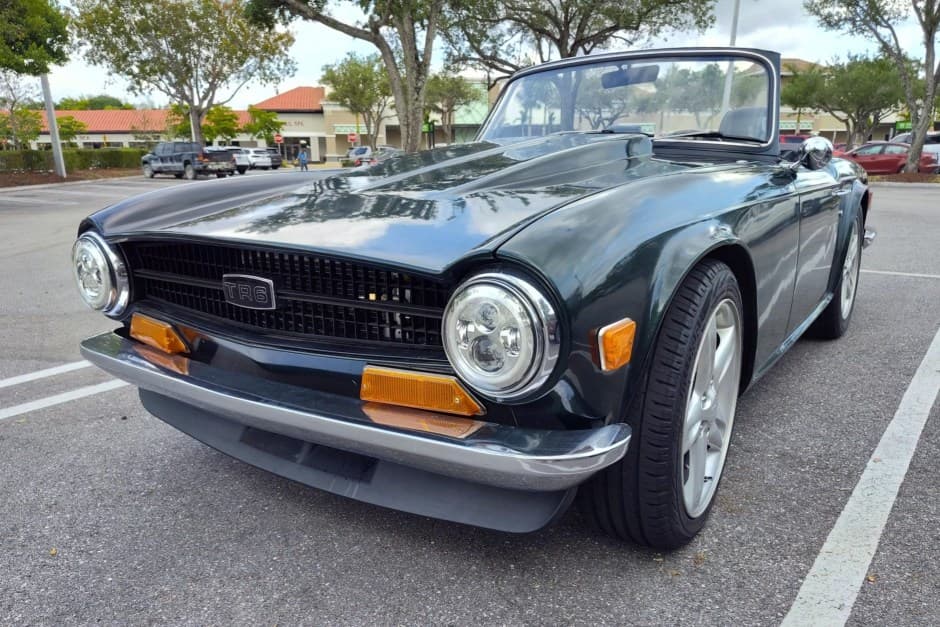 1973 Triumph TR6 sold for $9,400