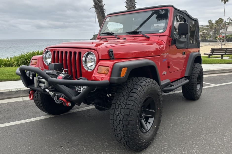 1997 Jeep Wrangler TJ (1997-2006) sold for $11,866