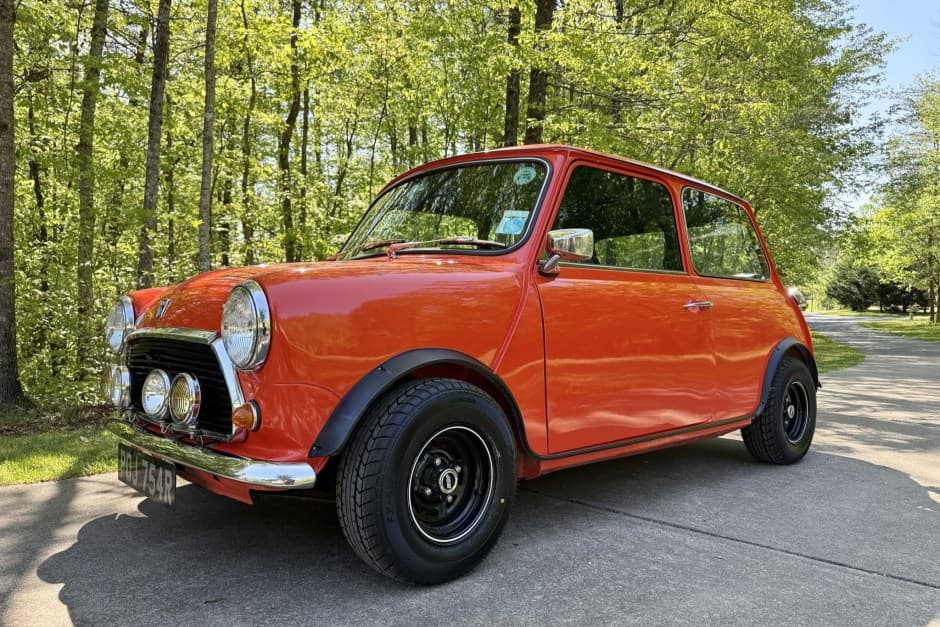 1977 Mini Mk III-Mk V sold for $12,750