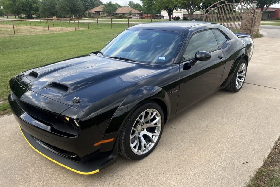2023 Dodge Challenger SRT Hellcat sold for $107,000