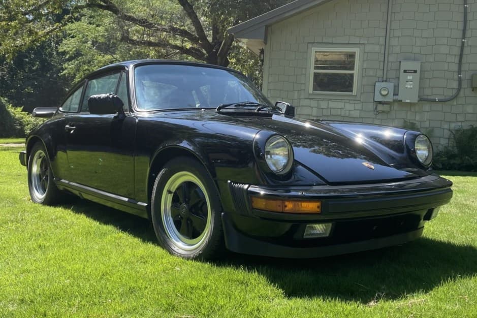 1985 Porsche 911 Carrera 3.2 sold for $84,750