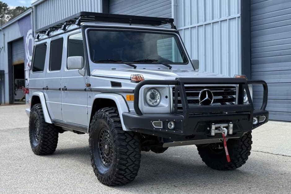 2002 Mercedes-Benz W463 G-Class (1990-2018) sold for $31,000