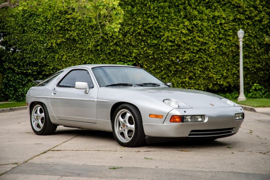 1987 Porsche 928 sold for $22,500