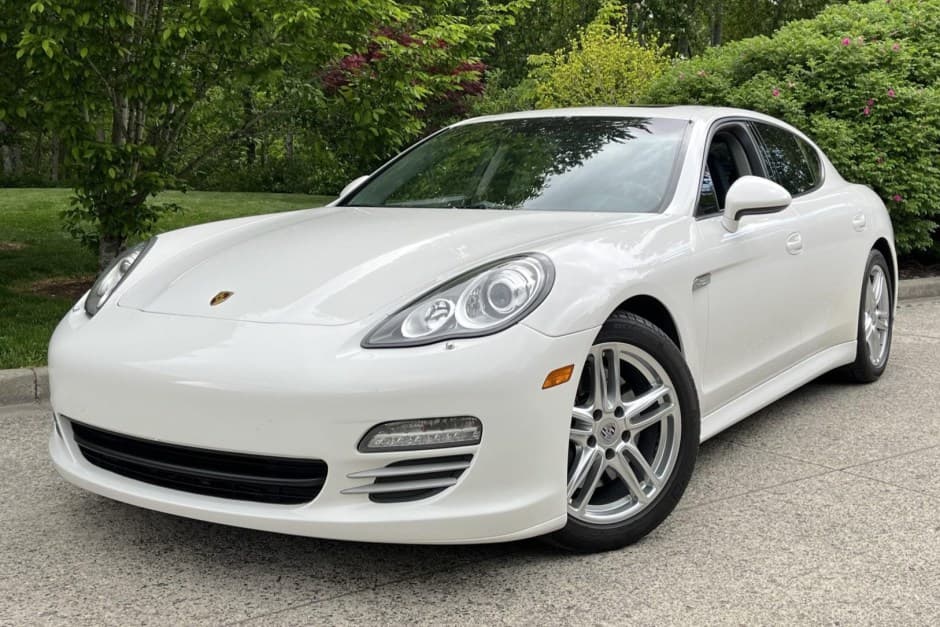 2012 Porsche Panamera sold for $18,250