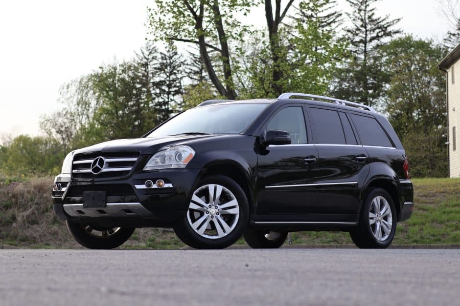 2011 Mercedes-Benz GL & GLS-Class sold for $17,000
