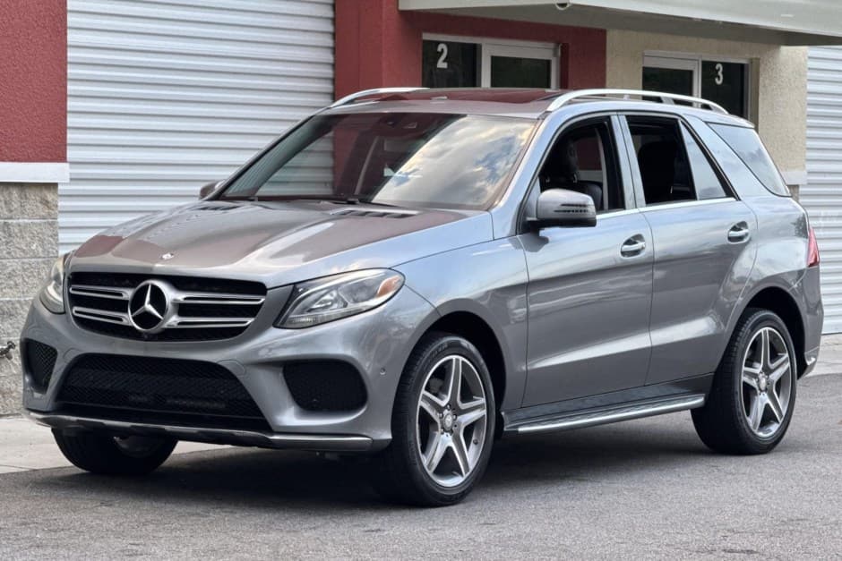2016 Mercedes-Benz M-Class & GLE-Class sold for $18,000