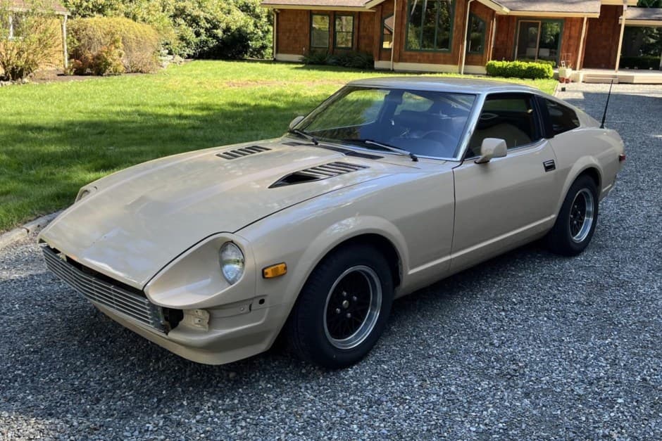 1982 Datsun 280ZX sold for $10,750