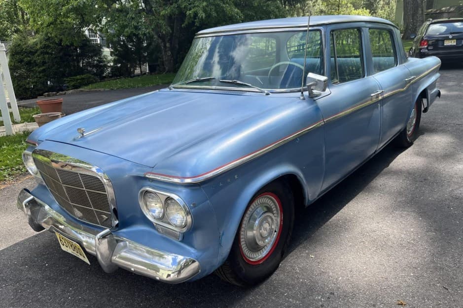 1962 Studebaker Lark sold for $4,000