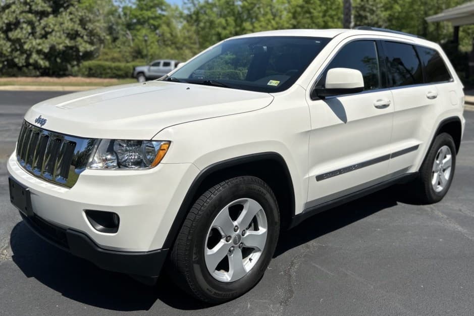 2012 Jeep WK2 Grand Cherokee sold for $15,000