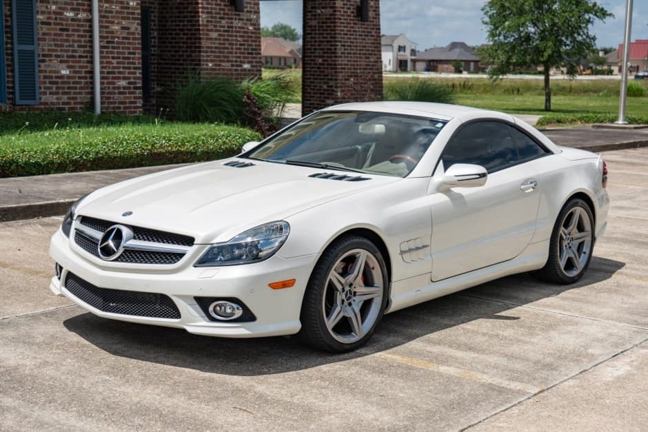 2009 Mercedes-Benz R230 SL sold for $23,500