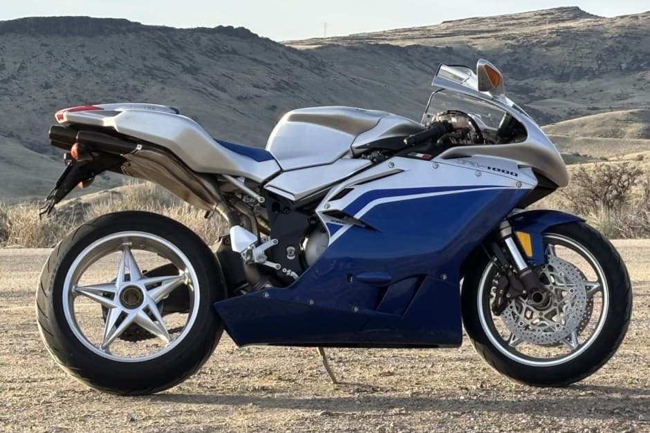 2005 MV Agusta F4 sold for $9,300
